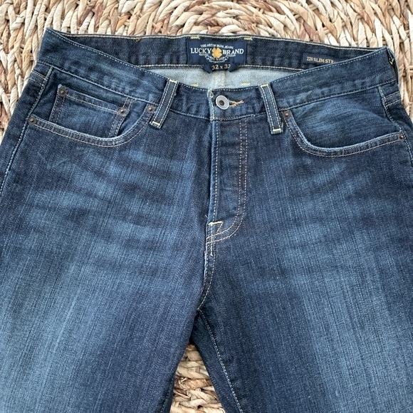 Lucky Brand 221 Button Fly Slim Straight Jean - Picture 6 of 14